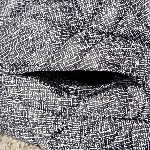 Puffy Jacket - Picture 4 of 4